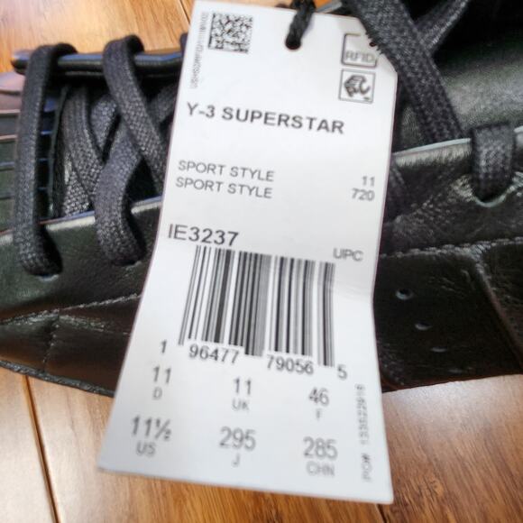 Men Size 11.5 Adidas Sneakers Y-3 Superstar Low Top Athletic Triple Black IE3237 main image 4